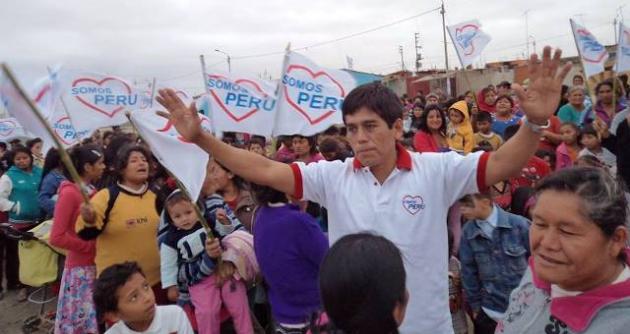 Iván Chávez Hernández postula a alcalde de Nuevo Chimbote por Somos Perú.