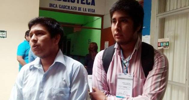Los solicitantes son jóvenes abogados representantes del parlamento juvenil.