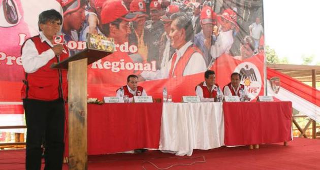 Lombardo Mautino escuchó problemáticas de promotoras educativas de la Provincia del Santa.