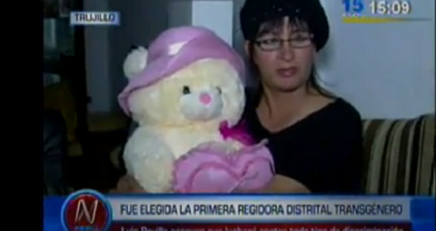 Luis "Luisa" Revilla es el primer regidor tránsgénero del país, fue electo en el distrito de la Esperanza en Trujillo.