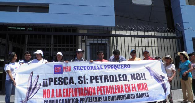 Los quejosos se apostaron en las afueras del Imarpe.