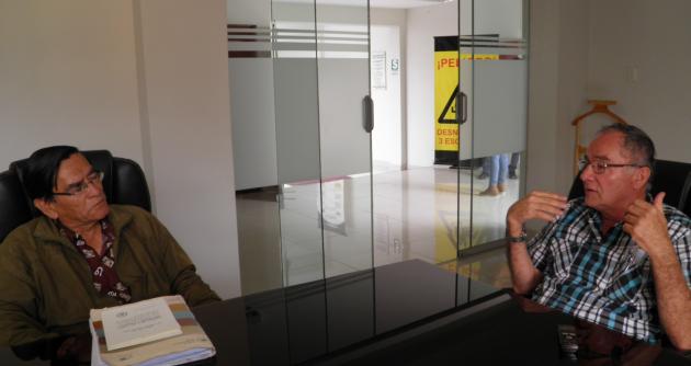 Esta mañana se reunieron el representante del Rema y la Cámara de Comercio del Santa.