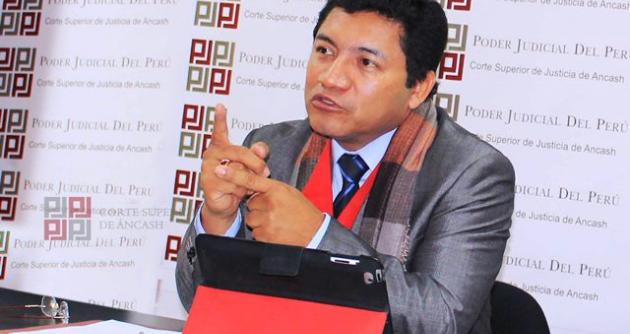 Campos Barranzuela tiene muchos cuestionamientos en su contra.