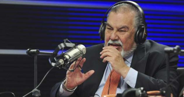 El periodista Raúl Vargas será el moderador del debate radial de Luna y Mautino.