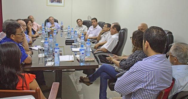Representantes de instituciones locales acordaron conformar precomisión para iniciar trabajo.