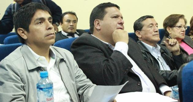 Sólo 3 de 23 candidatos a alcalde de Nuevo Chimbote asistieron a foro convocado por Sedachimbote.