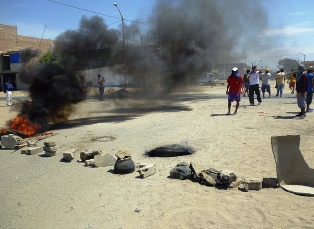 desalojo-victor-raul-nvo-chimbote-1