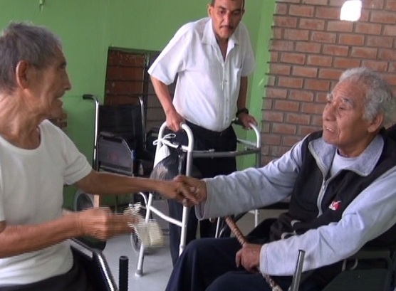 anciano.operado-de-cancer-se-recupera