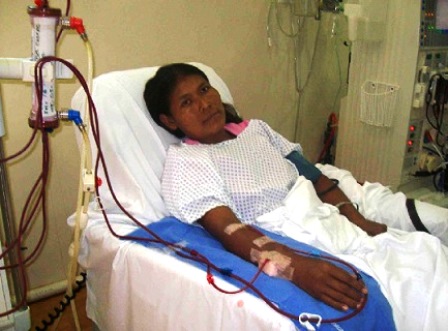 essalud-paciente-hemodilisis