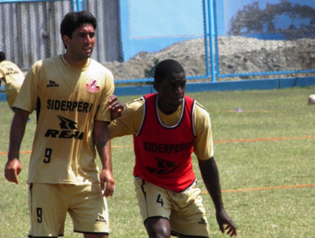 paulo-ramos-velasquez-jugadores-jose-galvez